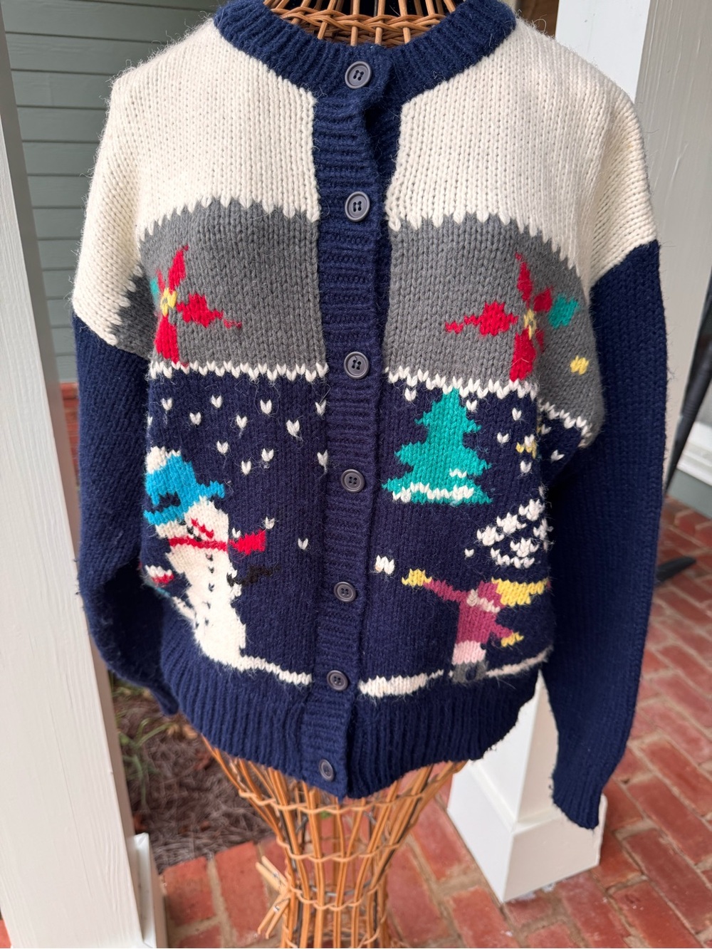 🎄 Vintage Sweet Works 100% Acrylic Christmas Cardigan M